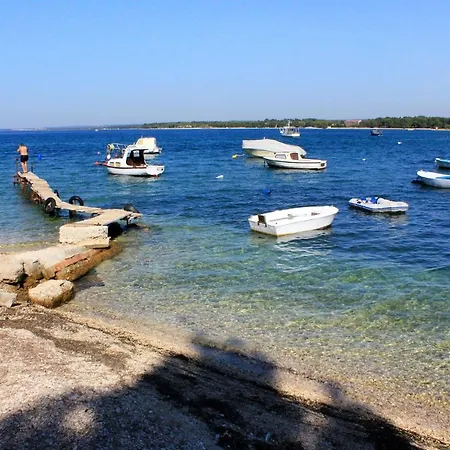 Διαμέρισμα With A Parking Space Stinjan, - 7201 *