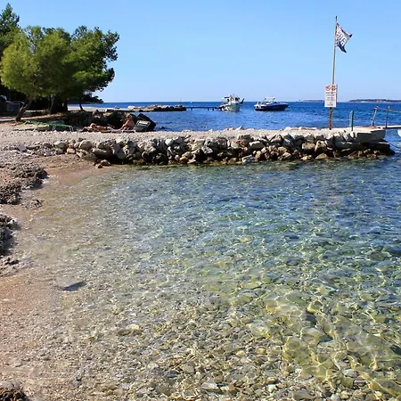 With A Parking Space Stinjan, - 7201 *