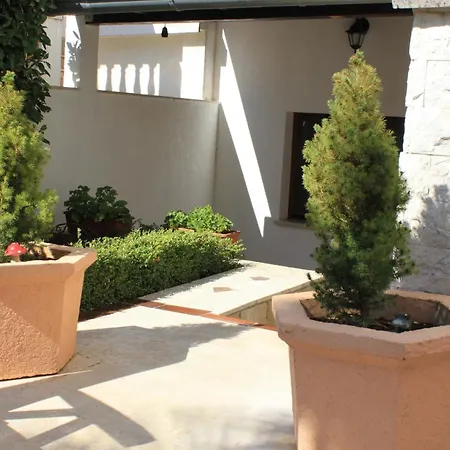 With A Parking Space Stinjan, - 7201 *