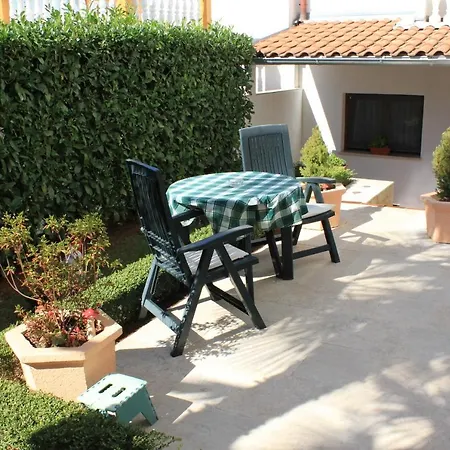 With A Parking Space Stinjan, - 7201 Apartament Pula