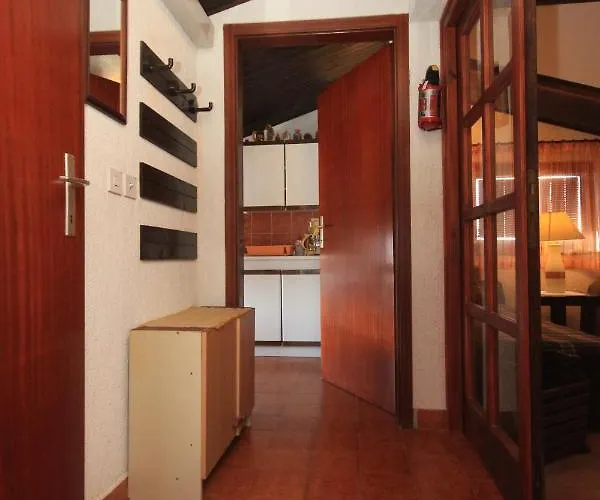 With A Parking Space Stinjan, - 7201 公寓 普拉